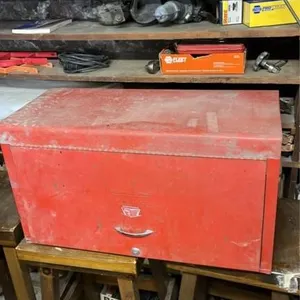 International Tool chest