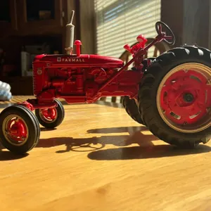 McCormick Farmall C diecast