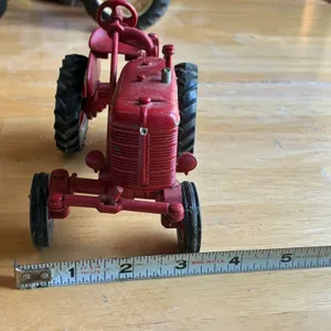 Farmall Super A diecast