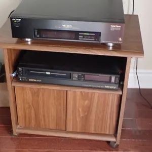 Sony, Scott, and Stand