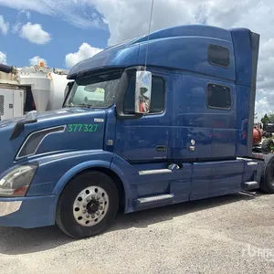 2017 Volvo VNL 780 6x4 T/A Sleeper Truck Tractor