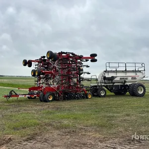 2010 Bourgault 3310PHD 65 ft Air Drill