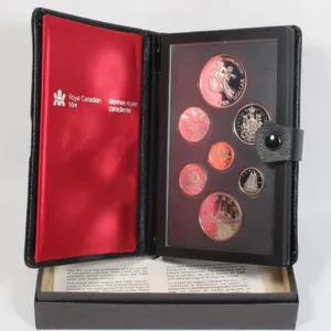 #35 1983 Canada Dollar Set Silver Edmonton
