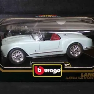 Bburago 1:18 scale diecast model car