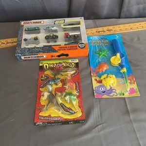 Matchbox Nine Vehicle Pack Dino World Figures Toy