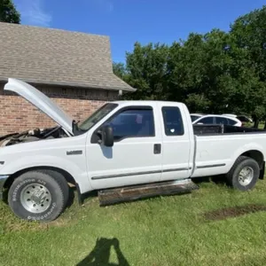 1999 Ford F250 Super Duty Pickup - Ext Cab