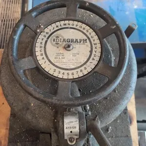Diagraph machine stencil cutting machine