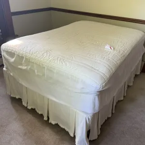 Full-size bed, 50 inches