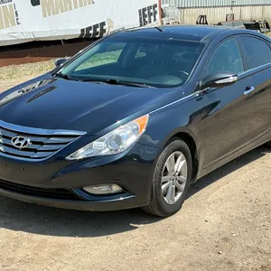 2013 HYUNDAI SONATA VIN: 5NPEC4AC2DH574590 FWD