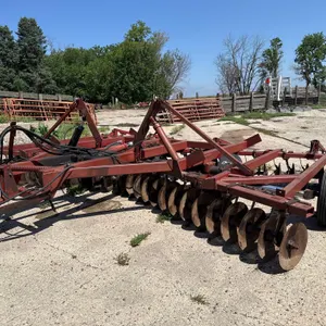 International 490 20ft Disk