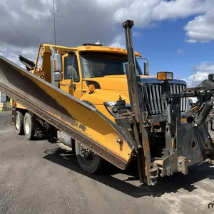 2012 International SF667 T/A Snowplow Truck