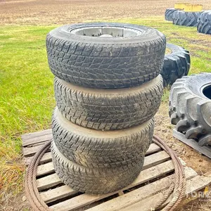 Quantity of (4) Toyo 255/70R16 Tires
