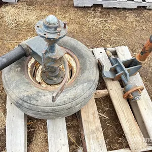 Implement Axle, Hub & Tire