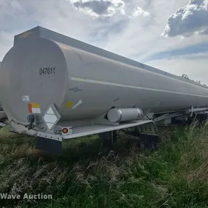 2004 Beall BAST-115-4-SB tank trailer