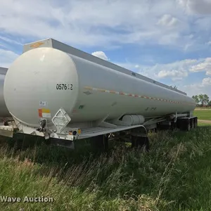 2005 Beall BAST-115-4-SB tank trailer