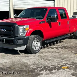 2011 Ford F250 Super Duty Crew Cab pickup truck