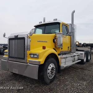 2015 Western Star 4900 semi truck