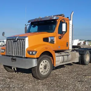2022 Western Star 4900 semi truck