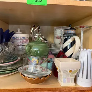 Mixed lot of Kitchenware Decorative Items