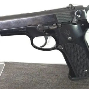 Smith & Wesson 9mm Model 59 Pistol with Soft Case