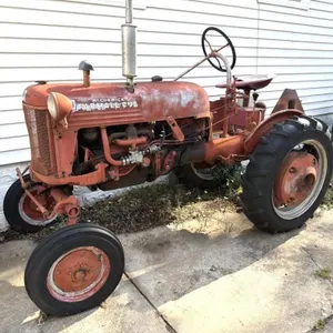 Farmall Cub Tractor, Very Complete, Engine turns