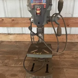 KING CANADA 8" DRILL PRESS