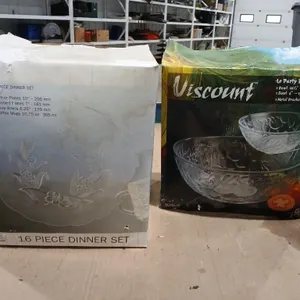 16 piece Glass dinner set & 2 pieces Glass dip bow