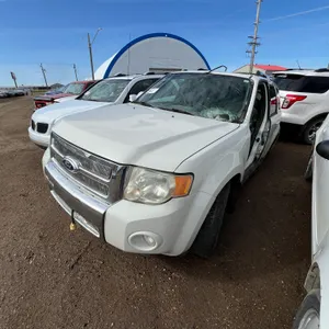 2011 FORD ESCAPE LIMITED V6 4WD - FOR PARTS