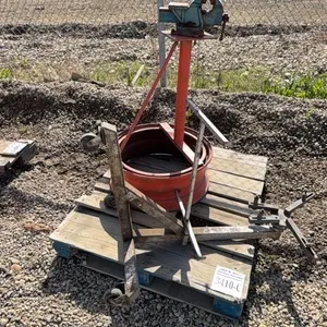 ENGINE STAND, VICE MOUNTED ON STAND