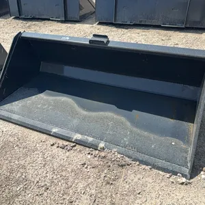 ID 9111 72in Skid Steer Bucket w/Blade