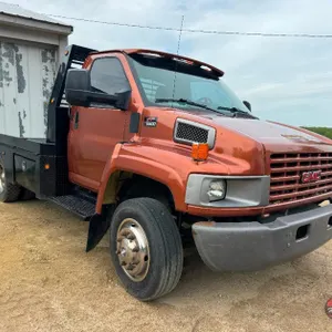 2003 GMC 5500 Truck