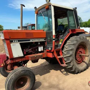 International 986 Tractor - River Falls WI