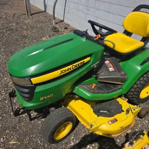 John Deere X540