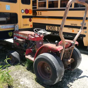 Massey Ferguson 1010 Hydro Diesel Tractor