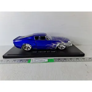 1967 Shelby GT-500 Model Car 1:18 Scale
