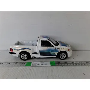 Ford SVT F-150 Model Truck 1:21 Scale