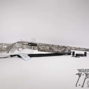 Non-Restricted shotgun Mossberg model 935 Waterfowl, 12 ga. 2 3/4" - 3.5" semi automatic, w/ bbl len