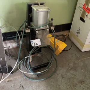 SPAGNI MODEL AIR CORONA 26-29 CAN SEAMER, FOOT CONTROL, HAS BEEN IN STORAGE FOR A WHILE