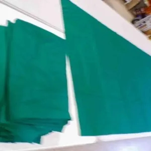 23 Hunter Green Cloth Table Covers 43" X 106"