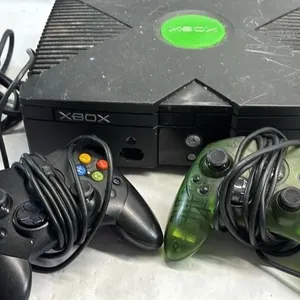Original XBOX Console & Controllers