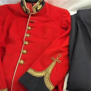 Vintage Canadian Army Button Up Dress Uniform