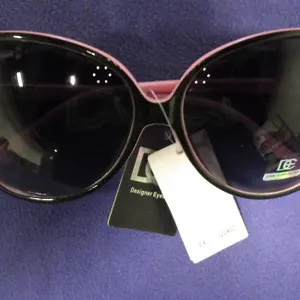 Designer Eyewear DE113 Sunglasses