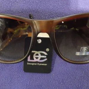 Designer Eyewear 725 Sunglasses