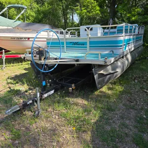 1996 Weeres Sportsman Deluxe 20’ Pontoon, Mercury 90hp Engine, Anchor-Pro Power Winch, Canopy, (2) G