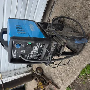 Clarke Weld MIG 130EN Fan Cooled, Gas/No Gas Welder