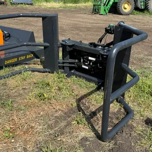 Wolverine Bale Squeeze, Skid Steer Mount with Hoses and Ends