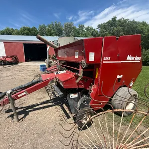 New Idea Model 4855 Round Baler, Soft Core Baler, 5x5 Twine Bale, 540 PTO, **9,492 Bales** 540 PTO,