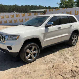 2011 JEEP GRAND CHEROKEE LIMITED VIN: 1J4RR5GT3BC533367 4WD