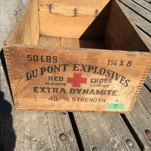 DuPont Explosives wooden box