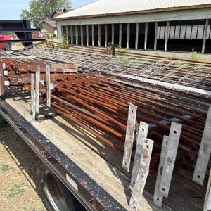 Misc Hog Confinement Gates